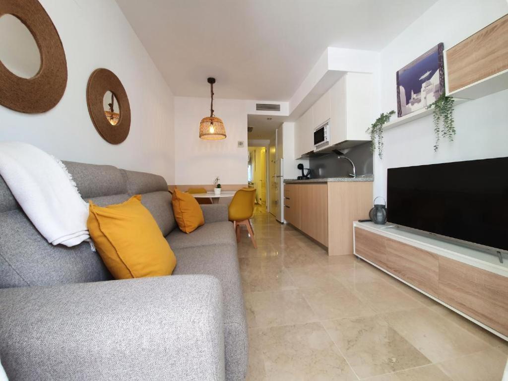 Apartment Con Parking Con Piscina Junto A La Playa Benalmadena