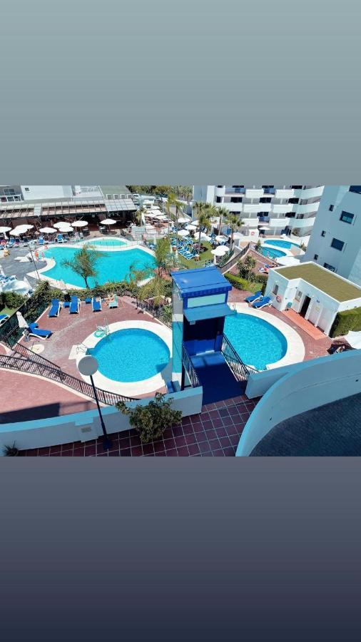 Con Parking Con Piscina Junto A La Playa Apartamento