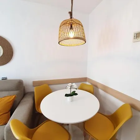 Apartamento Con Parking Con Piscina Junto A La Playa Benalmadena Exterior photo