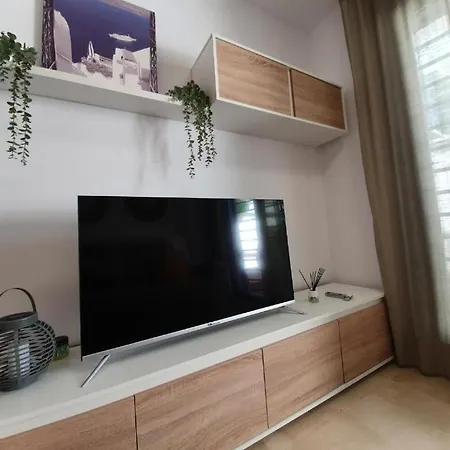 Apartamento Con Parking Con Piscina Junto A La Playa Benalmadena Exterior photo